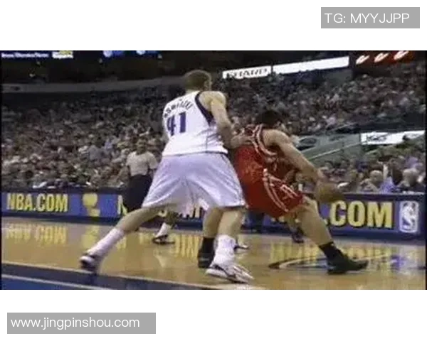 姚明精彩瞬间动图集锦展现巨人风采与篮球魅力 姚明精彩瞬间动图集锦展现巨人风采与篮球魅力